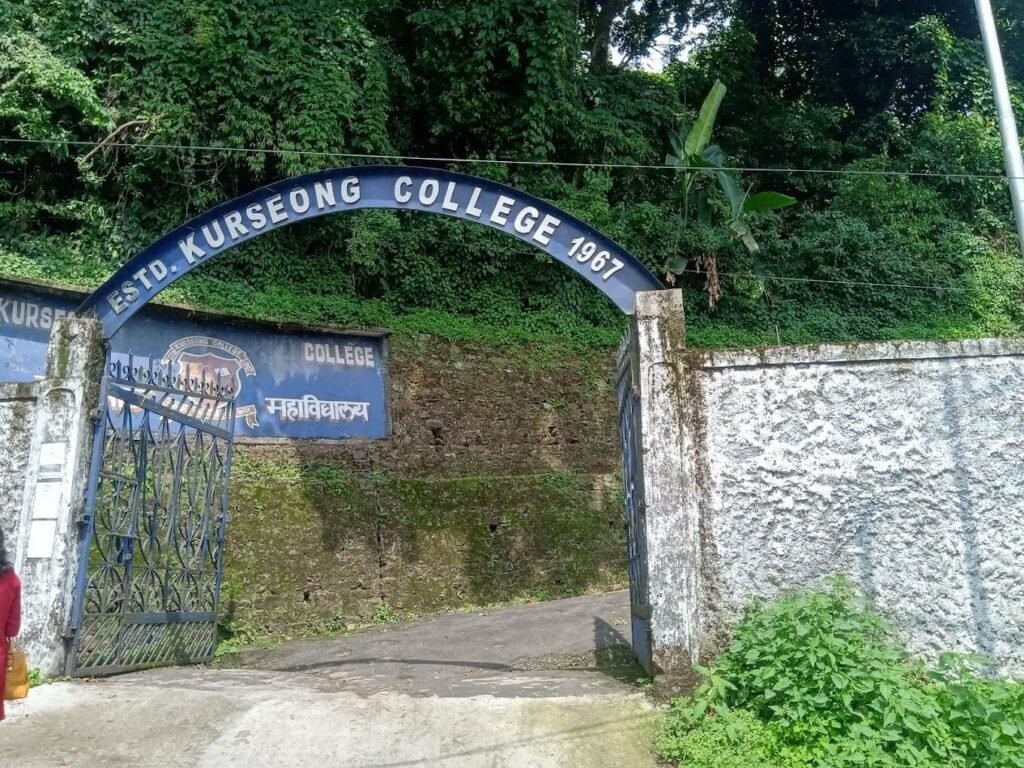 Kurseong College image