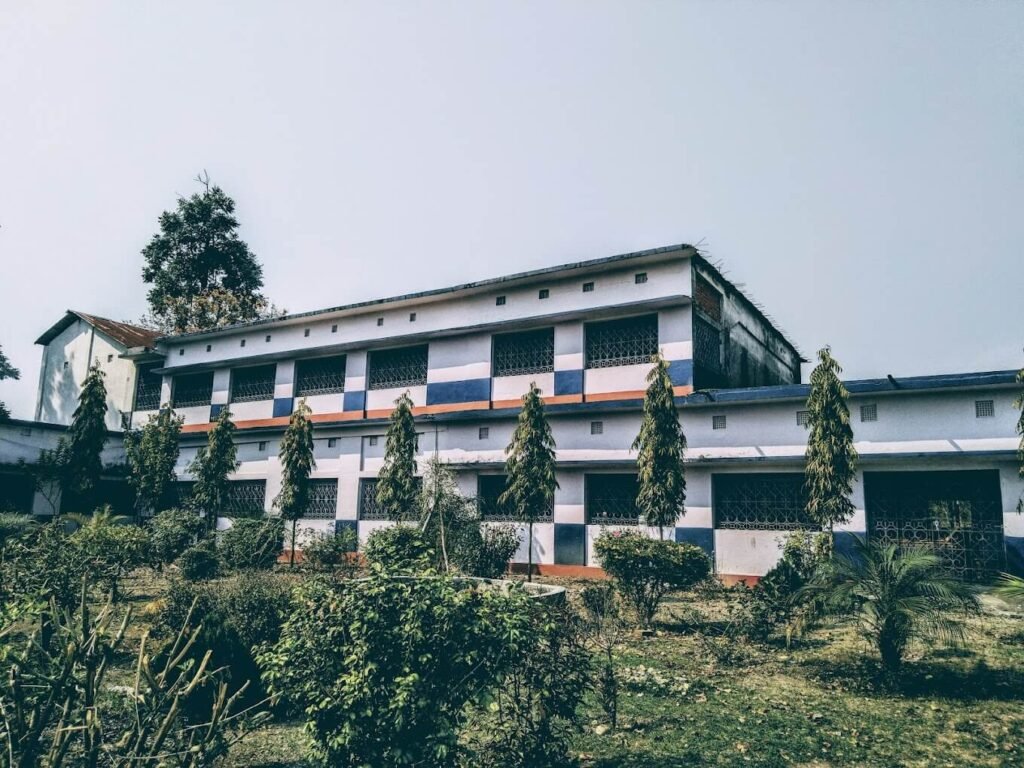 Birpara College image