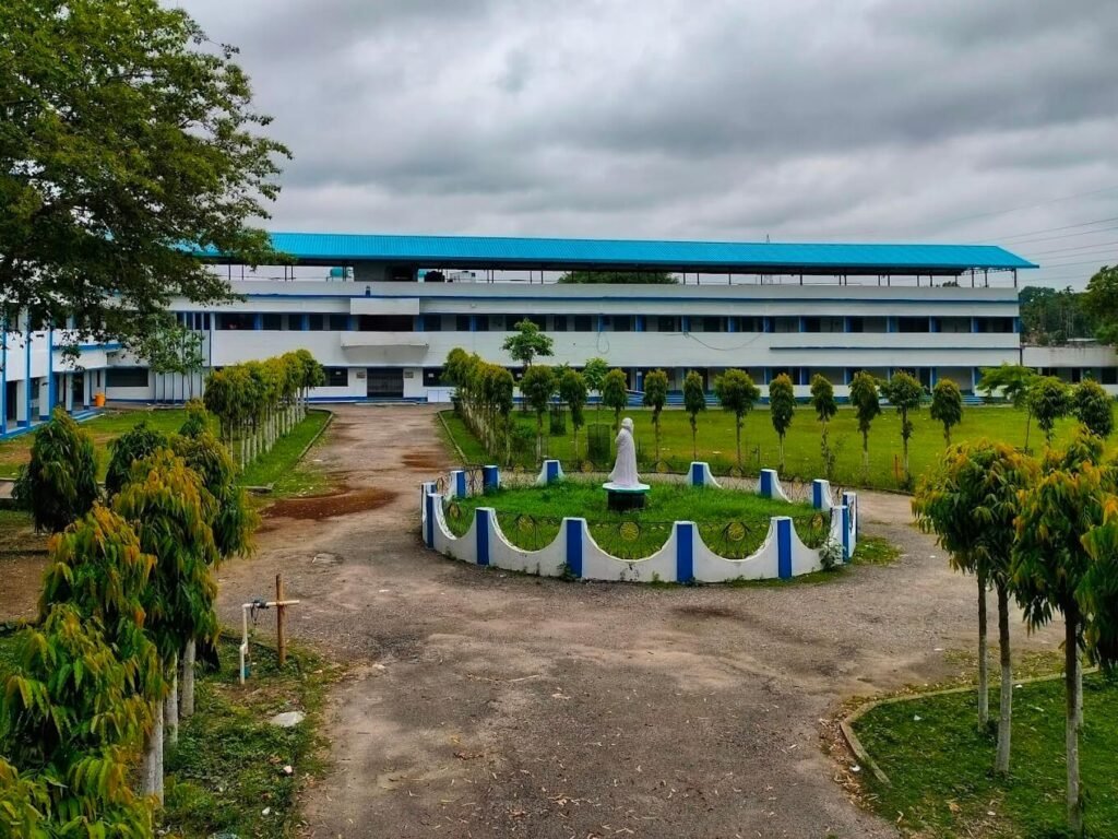 Islampur College image